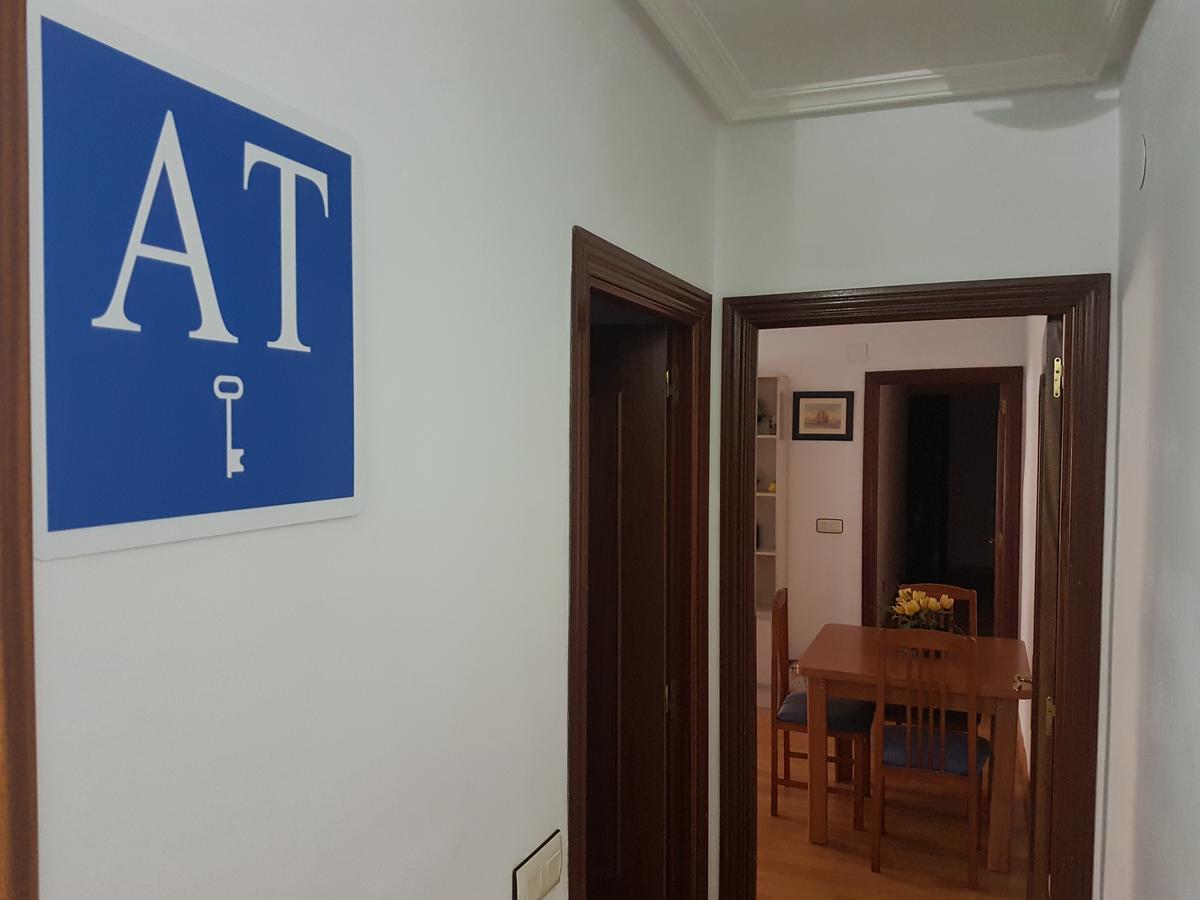 Apartamento Plasencia Illuminati Buitenkant foto